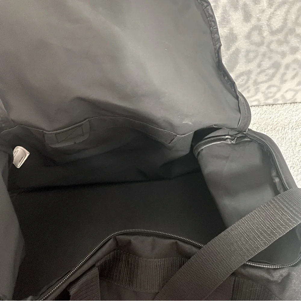 Adidas Diablo Duffel Bag Training Unisex Black Exercise Spacious EUC